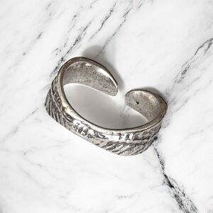 5 For $25💫Trendy Modish Silver Ring